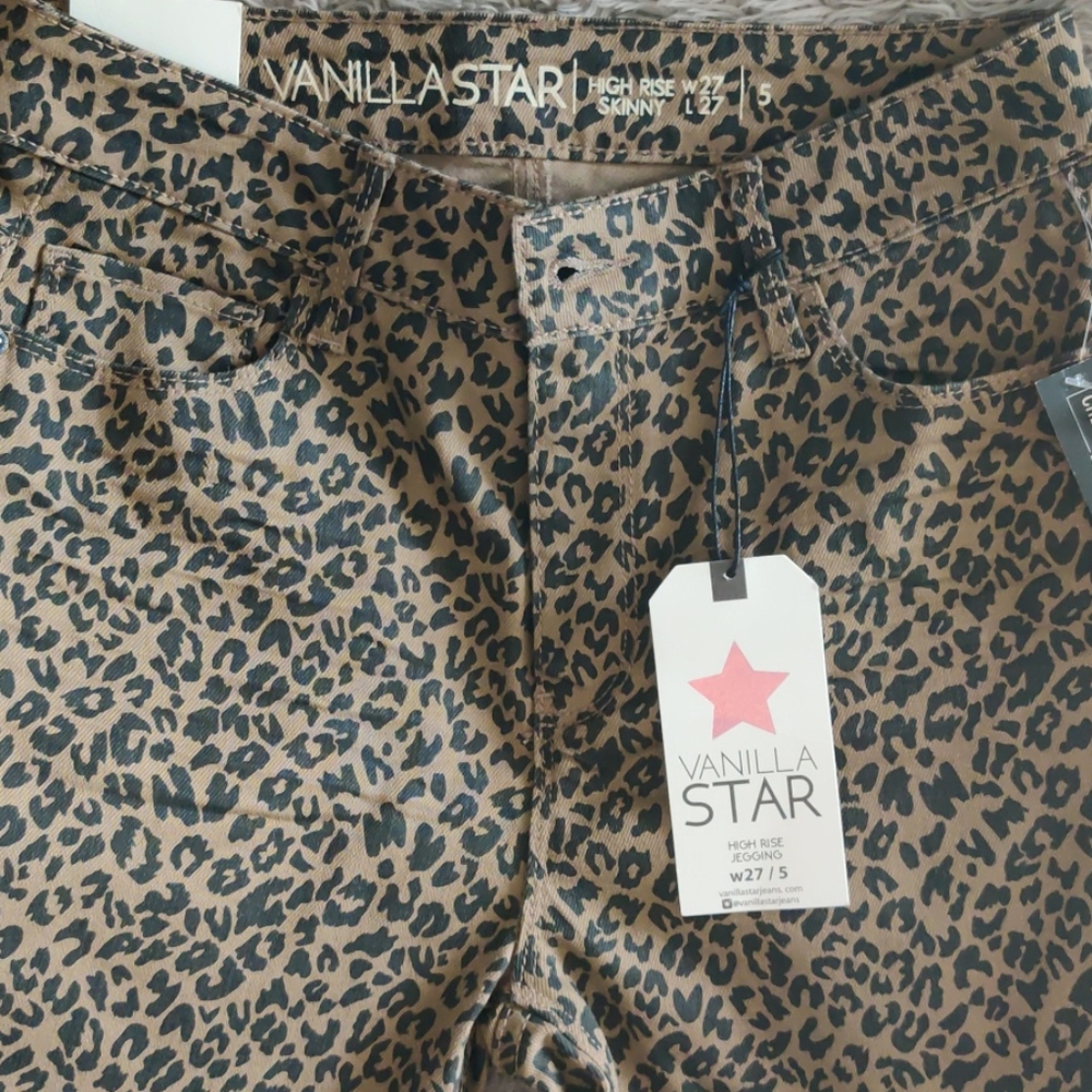 Pants - Picture 6 of 10